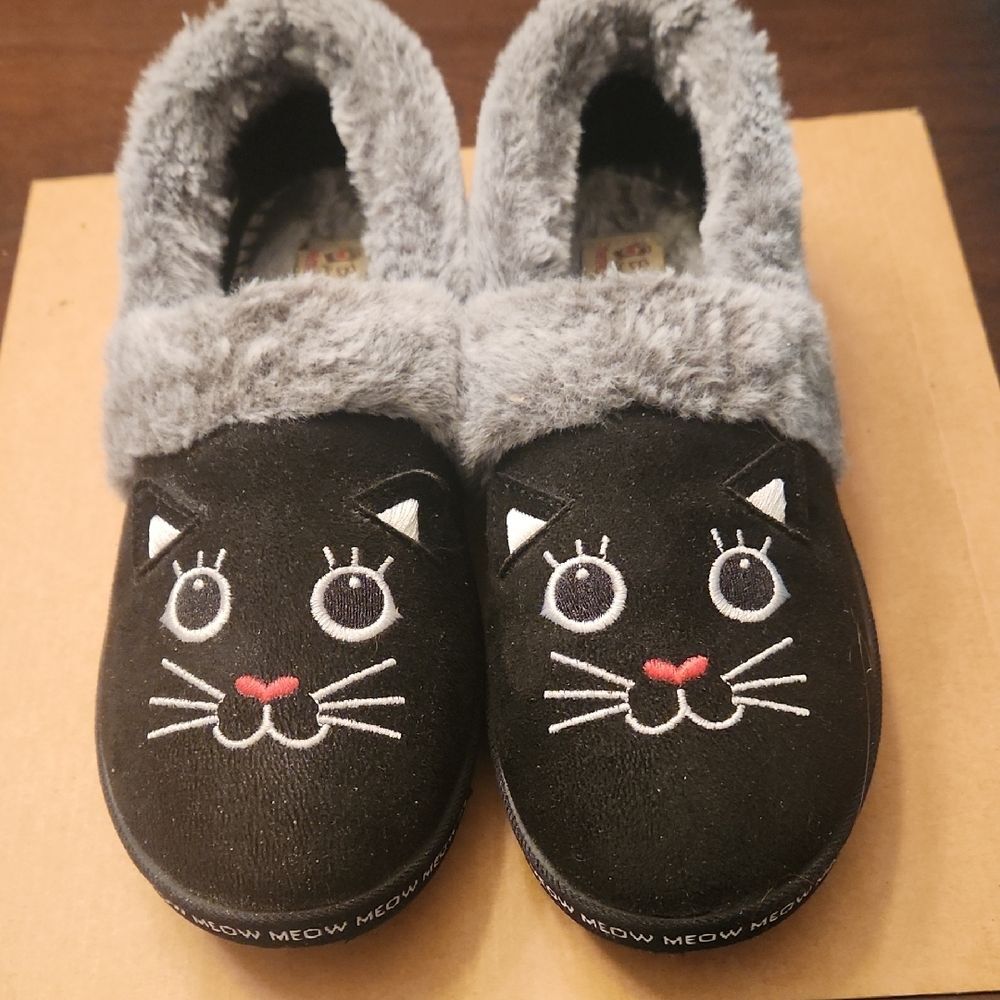 Bobs from Skechers Cozy Meow Pajamas Black Kitty Cat Slipper Shoes Size 8